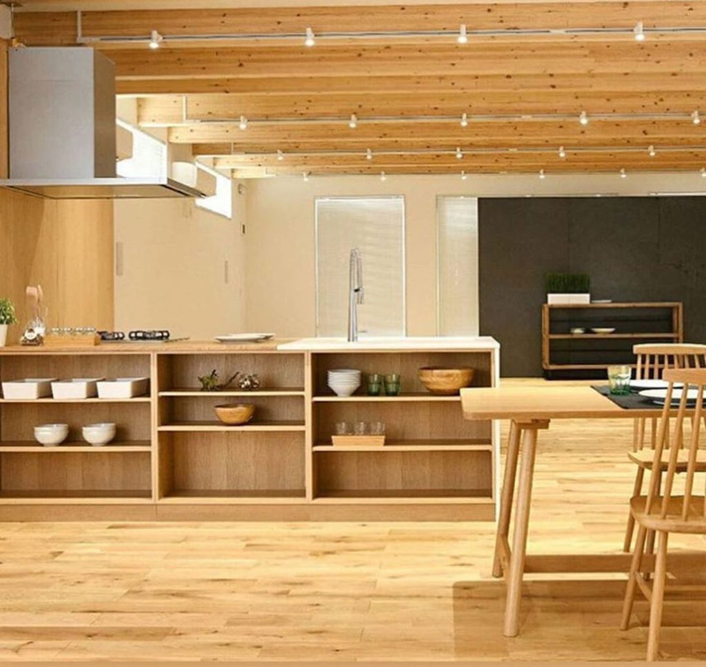 木製天板のナチュラルキッチン・設置例２